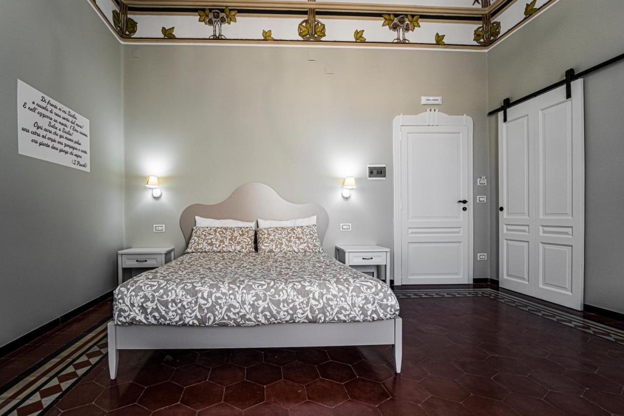 Gli Specchi Di Archimede Bed and Breakfast Syrakusa Exteriör bild