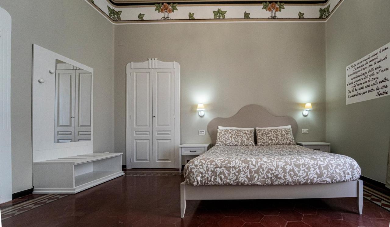 Gli Specchi Di Archimede Bed and Breakfast Syrakusa Exteriör bild